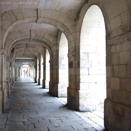 L'Appartement : Location Les Merciers. La Rochelle  Exteriör bild