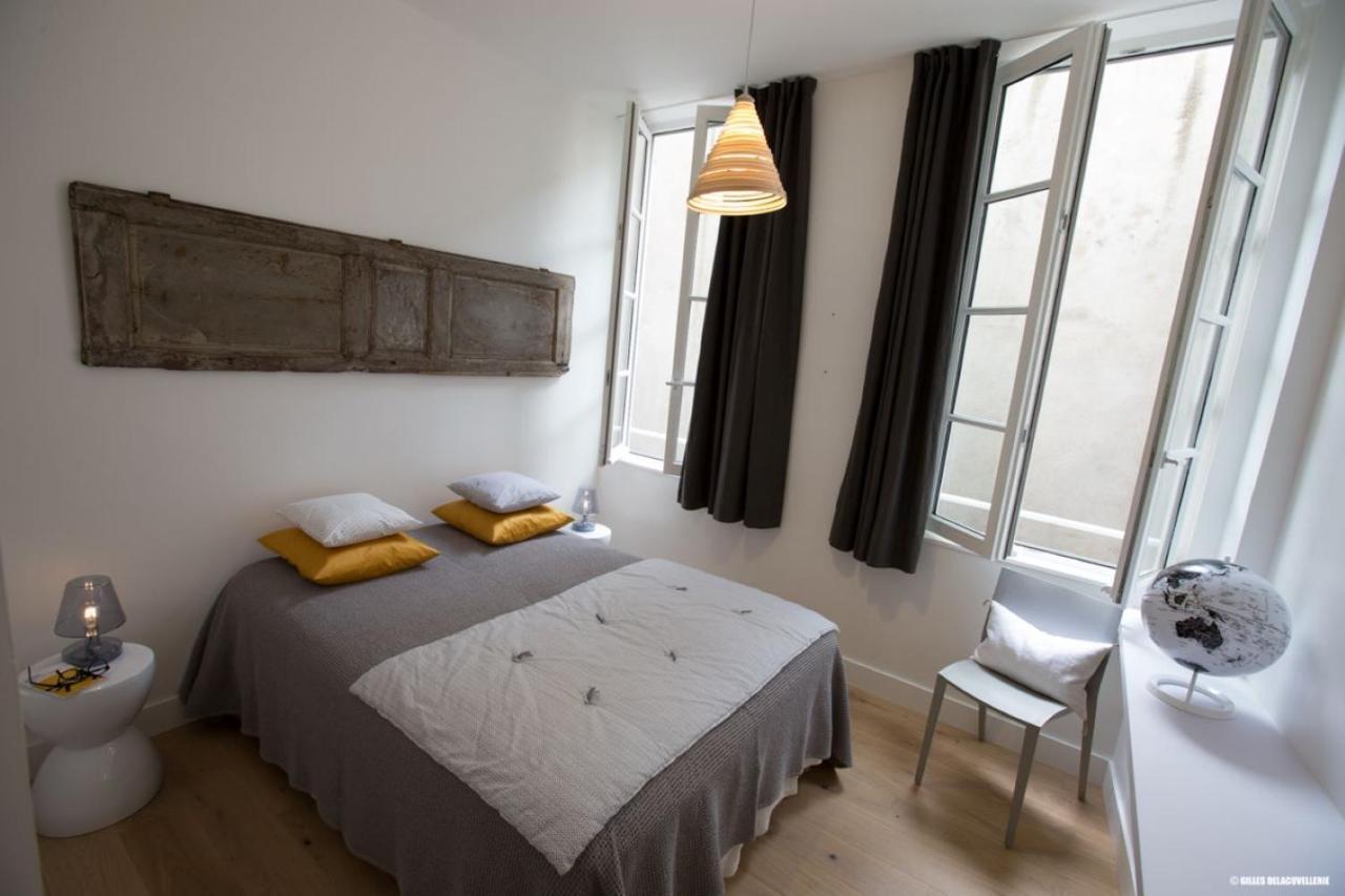 L'Appartement : Location Les Merciers. La Rochelle  Exteriör bild