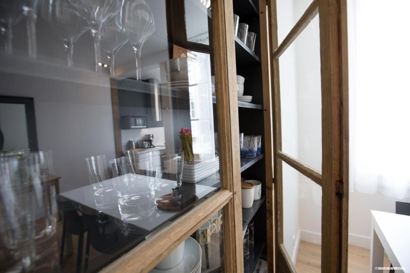 L'Appartement : Location Les Merciers. La Rochelle  Exteriör bild