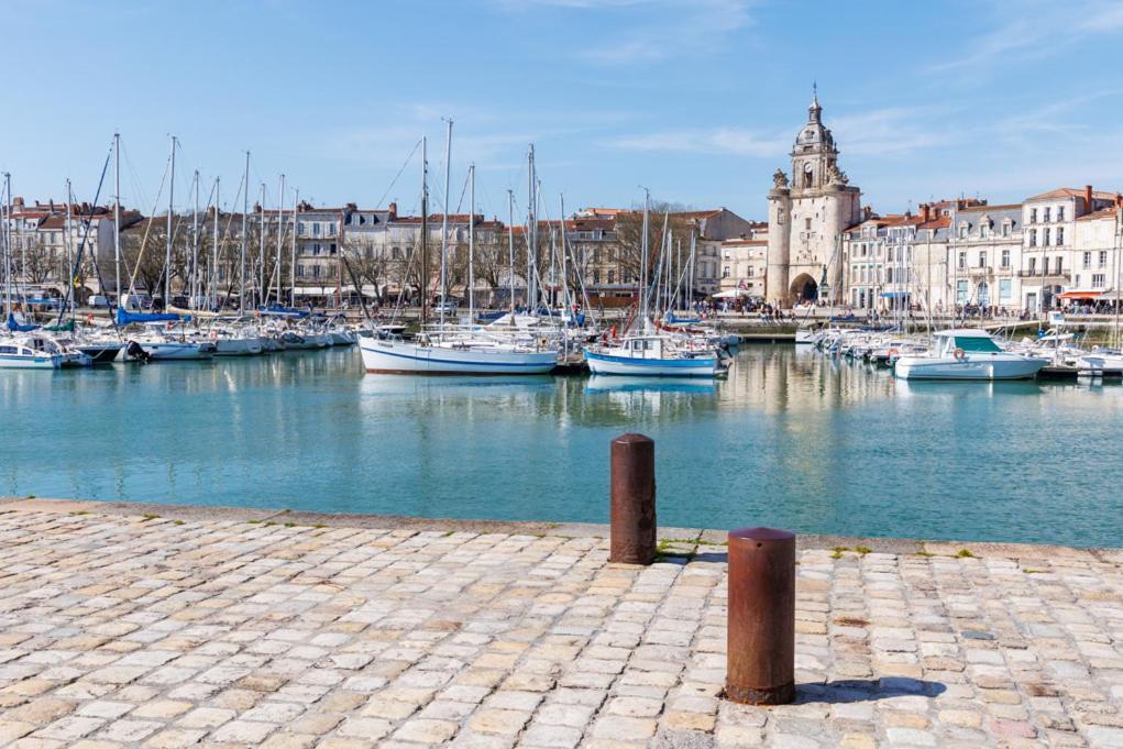 L'Appartement : Location Les Merciers. La Rochelle  Exteriör bild